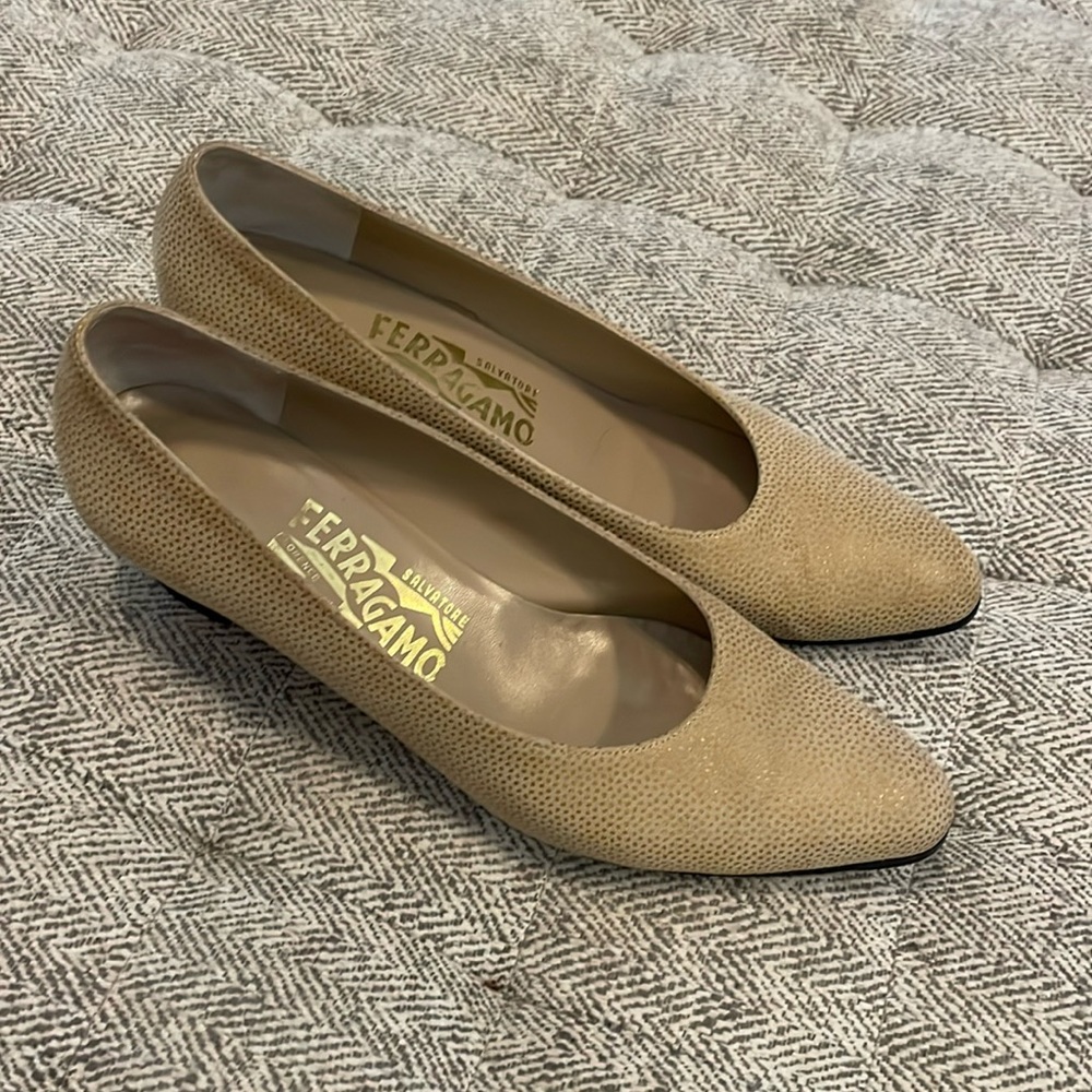 Salvatore Ferragamo pumps size 8.5 AA
